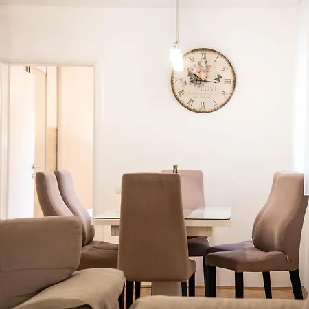 Lux Family Kruna Apartment *