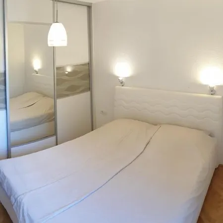 Lux Family Kruna Mostar